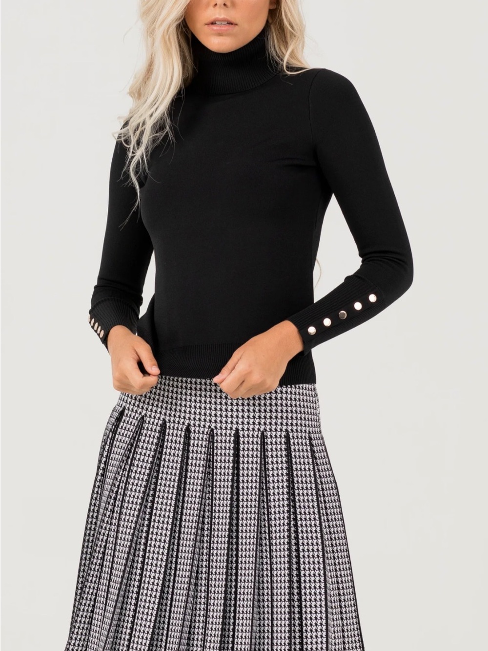 ALEEZA PARIS The Turtleneck Top
